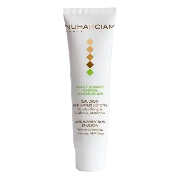 Celvess Cosmetic NUHANCIAM anti-imperfections emulsion in 30ml bottle, showcasing smooth skincare treatment for blemish-prone skin.