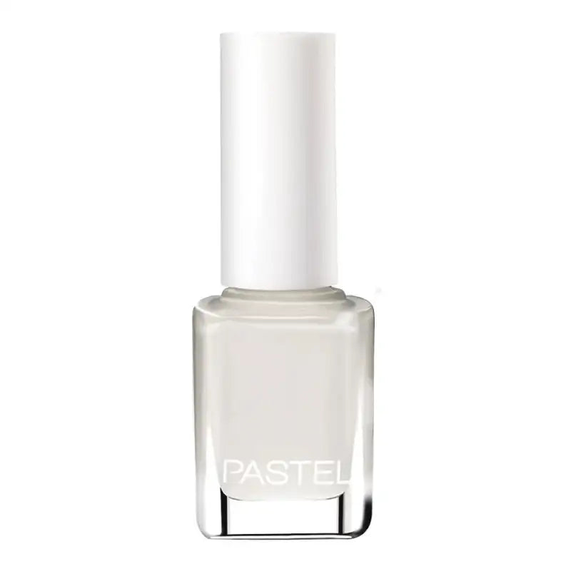 Celvess Cosmetic pastel nail polish bottle with soft pink and lavender shades, showcasing smooth, glossy finish on ongles.