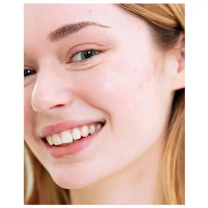SVR Sebiaclear matte sunscreen cream with SPF50 for anti-imperfection skincare, 40ml bottle, visible product packaging.