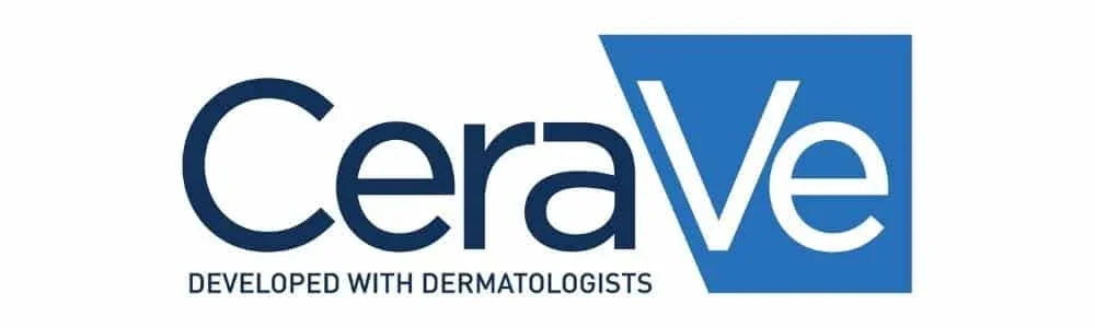 Logo CeraVe bleu avec texte « Developed with Dermatologists » sur fond blanc.