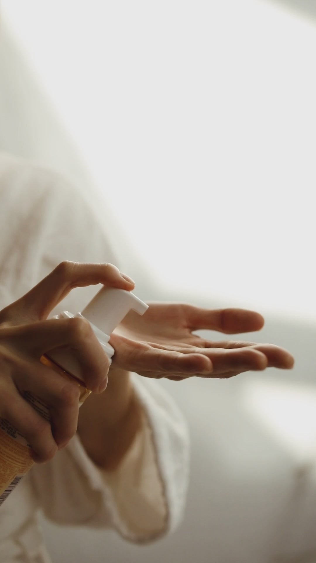 Charger la vidéo : Produits dermatologiques parapharmacie beauté